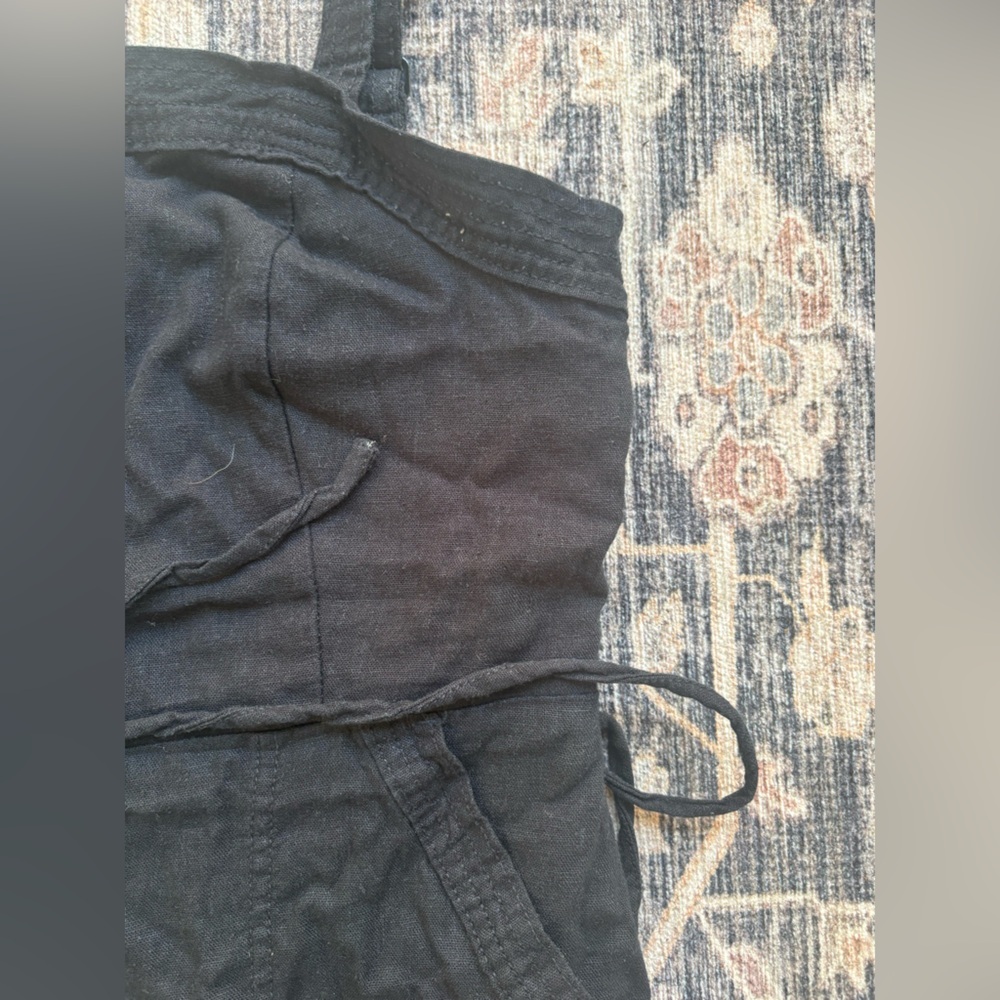 Black Linen Tie-Waist Romper - Picture 2 of 3
